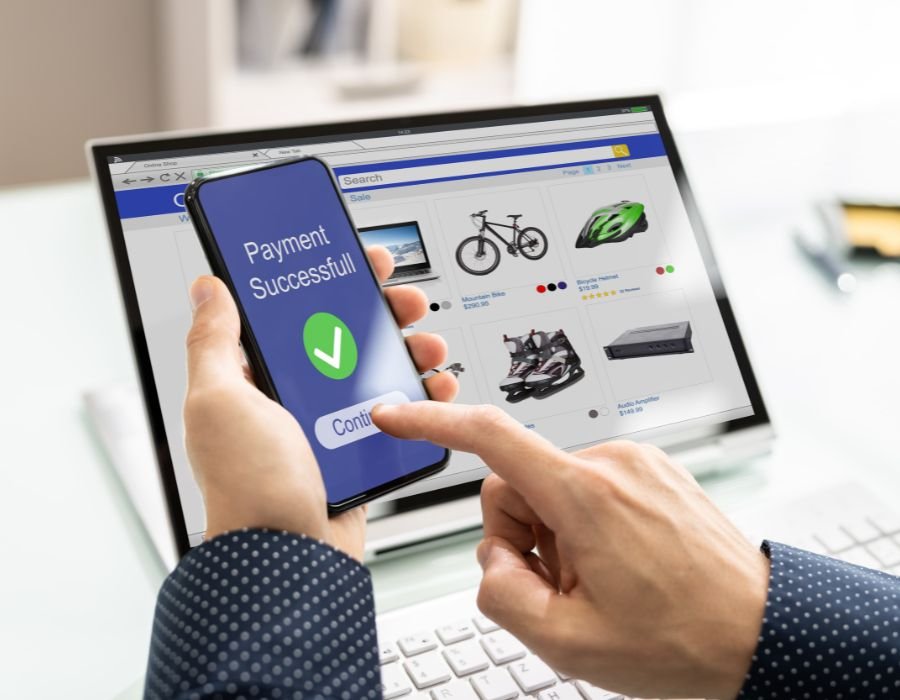 Kupovina završena na online trgovini putem mobilnog uređaja – uspješno plaćanje u webshopu e-commerce rješenja Digistil agencije